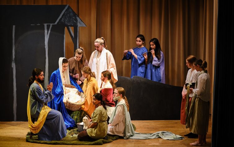 LHS Carol Service and Tableaux 2021 featured image